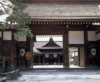 Takayama Jinya